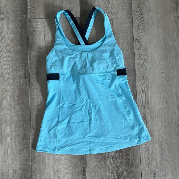 Tops - Lululemon Run stuff your bra tank